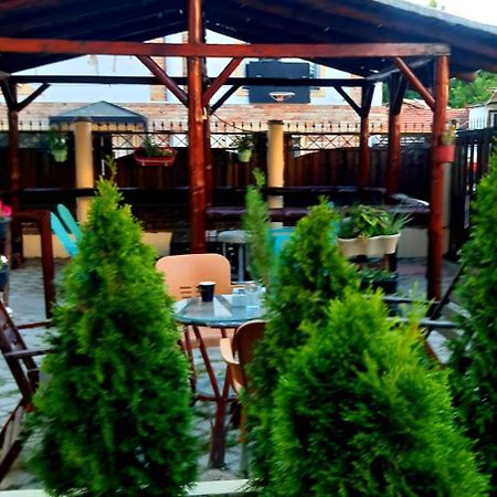 City Hostel Скопье Экстерьер фото